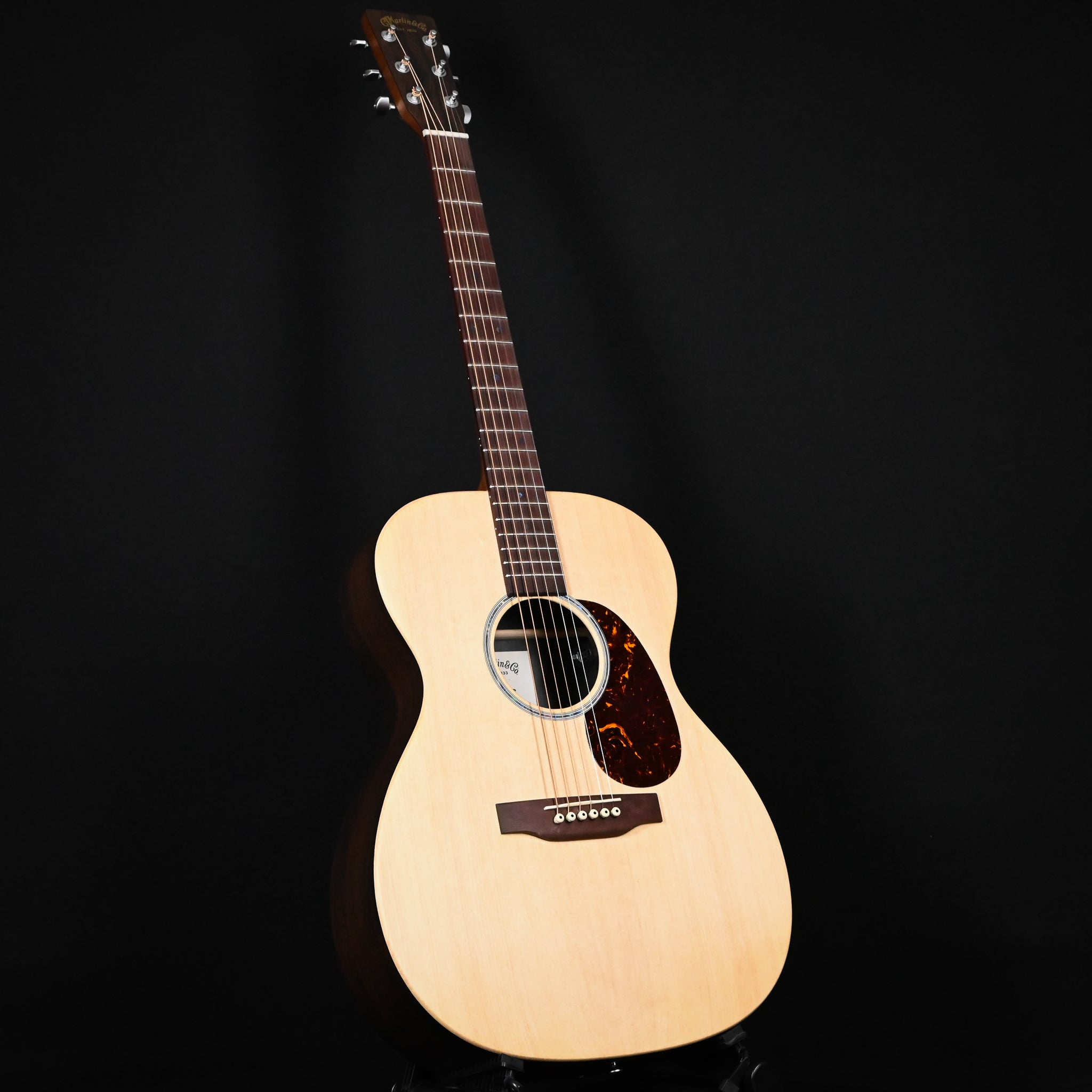Martin 000-X2E w/ Spruce top & Brazilian Rosewood HPL back and sides Acoustic/ Electric Guitar 2026 (3095411)