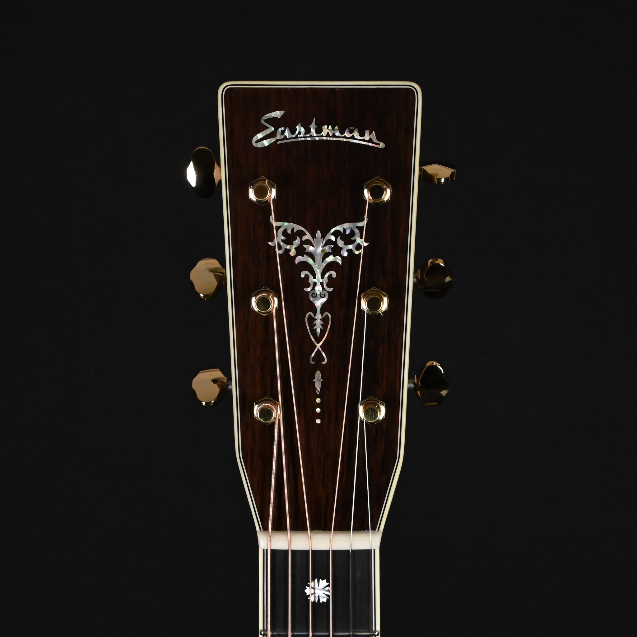 Eastman E40OM Thermo-Cure Acoustic Guitar- Natural 2026 (M2534584)