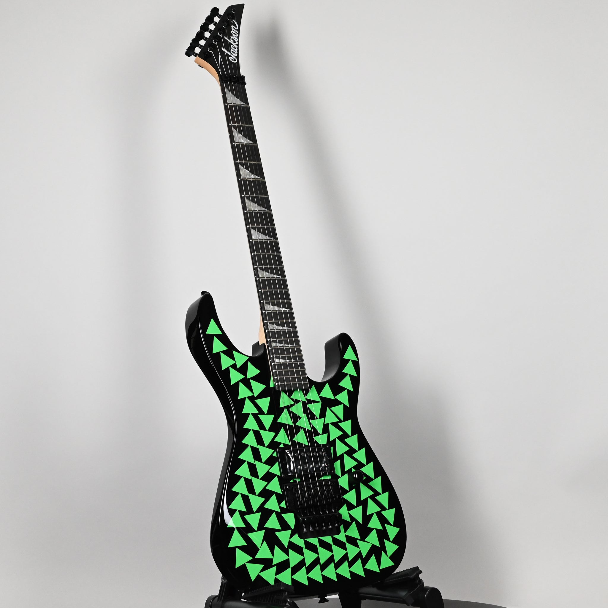 Jackson X Series Dinky DK1A w/ Amaranth Fingerboard- Illuminati (ISJ2403922)