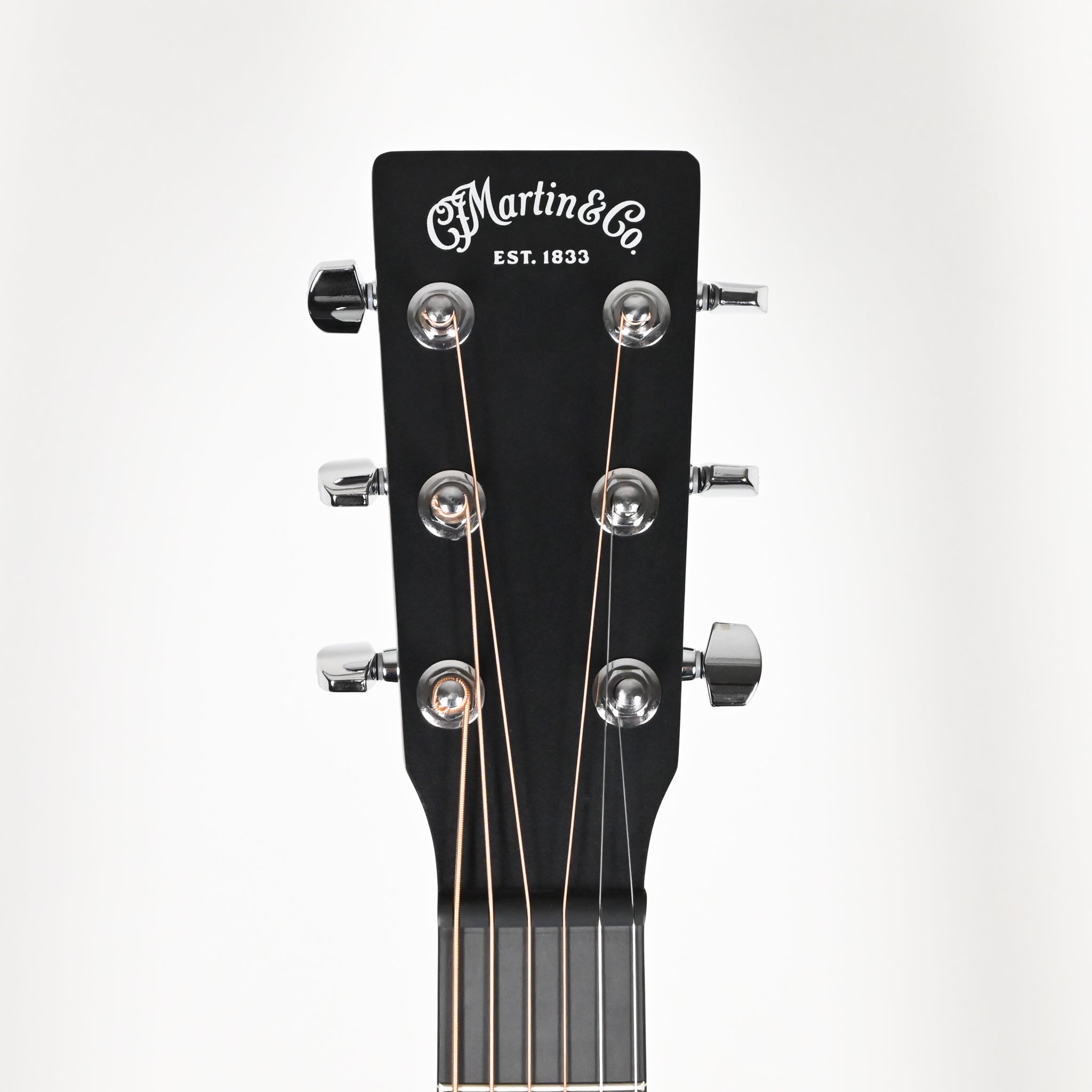 Martin DX Johnny Cash Signature Artist Editions, D-14 Fret, Acoustic/ Electrics 2026 (3093690)