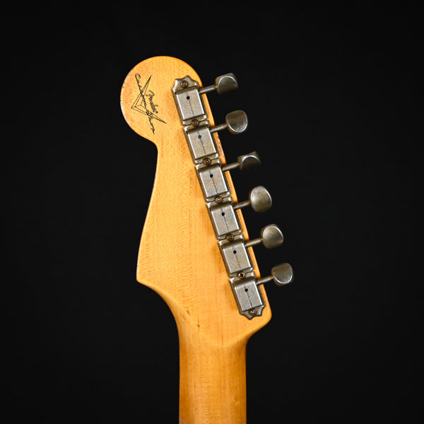 Fender Custom Shop '61 Stratocaster Heavy Relic- Aged Vintage White/ 3 Color Sunburst 2024 (CZ582776)