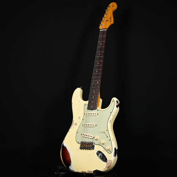 Fender Custom Shop '61 Stratocaster Heavy Relic- Aged Vintage White/ 3 Color Sunburst 2024 (CZ582776)