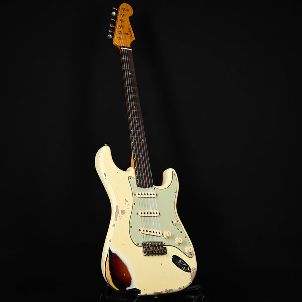 Fender Custom Shop '61 Stratocaster Heavy Relic- Aged Vintage White/ 3 Color Sunburst 2024 (CZ582776)