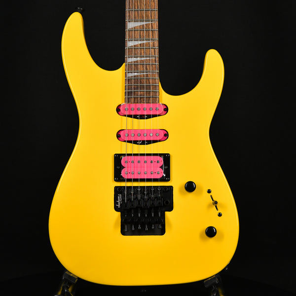 Jackson X Series Dinky DK3XR HSS Electric Guitar Caution Yellow 2023 (ISJ2213363)