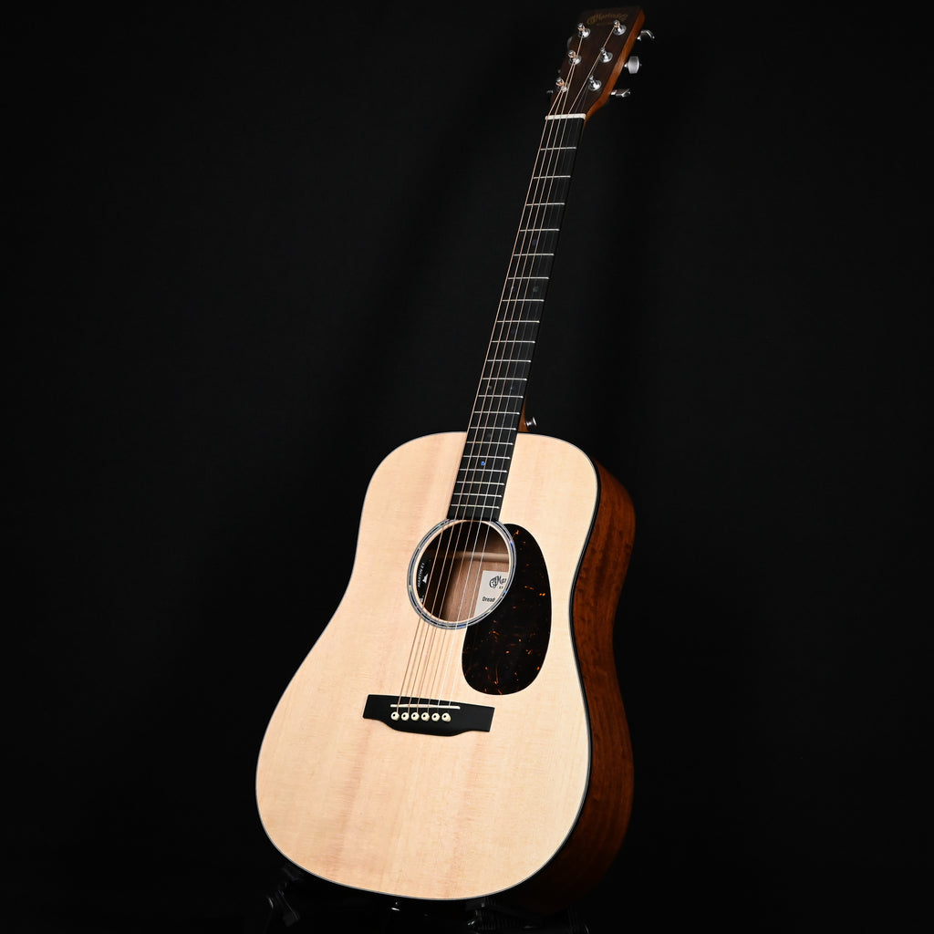 Martin D Jr E Junior Series, D Junior 14 Fret, Acoustic/ Electric 2026 (3091690)