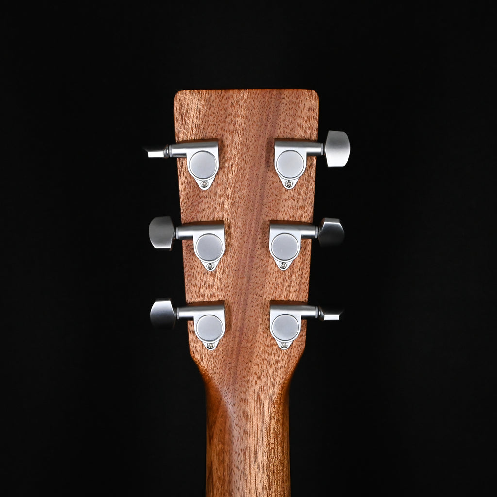 Martin D Jr E Junior Series, D Junior 14 Fret, Acoustic/ Electric 2026 (3091690)
