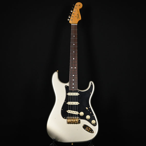 Fender Custom Shop Limited Edition '65 Dual Mag Stratocaster w/ Gold Hardware Journeyman/Closet Classic- Aged Inca Silver 2024 (CZ581653)