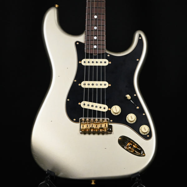 Fender Custom Shop Limited Edition '65 Dual Mag Stratocaster w/ Gold Hardware Journeyman/Closet Classic- Aged Inca Silver 2024 (CZ581653)