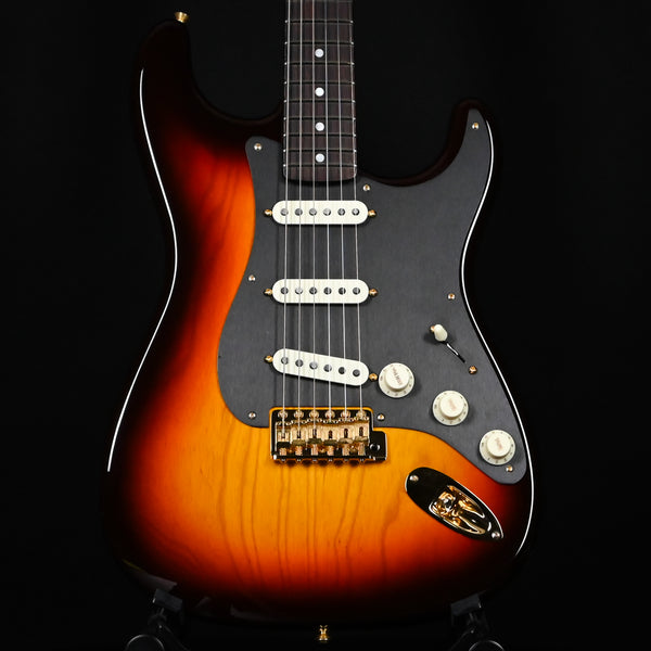 Fender Custom Shop American Custom Stratocaster NOS- Chocolate 3 Tone Sunburst 2024 (XN16745)