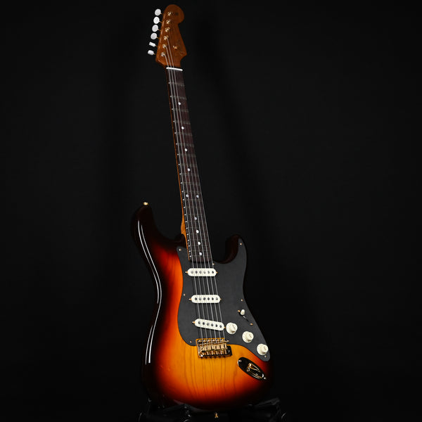 Fender Custom Shop American Custom Stratocaster NOS- Chocolate 3 Tone Sunburst 2024 (XN16745)