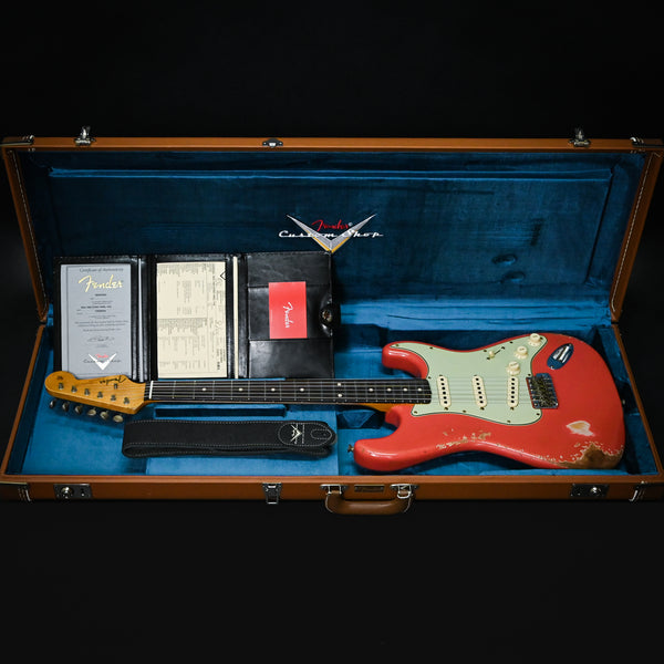 Fender Custom Shop Custom Shop Limited Edition 1962 Stratocaster w/ Handwound 60/63 Pickups, Heavy Relic- Tahitian Coral 2025 (CZ580656)