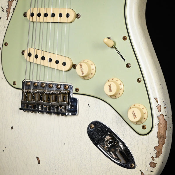 Fender Custom Shop 1962 Stratocaster w/ Handwound 60/63 Pickups, Heavy Relic- Aged Olympic White 2025 (CZ584828)