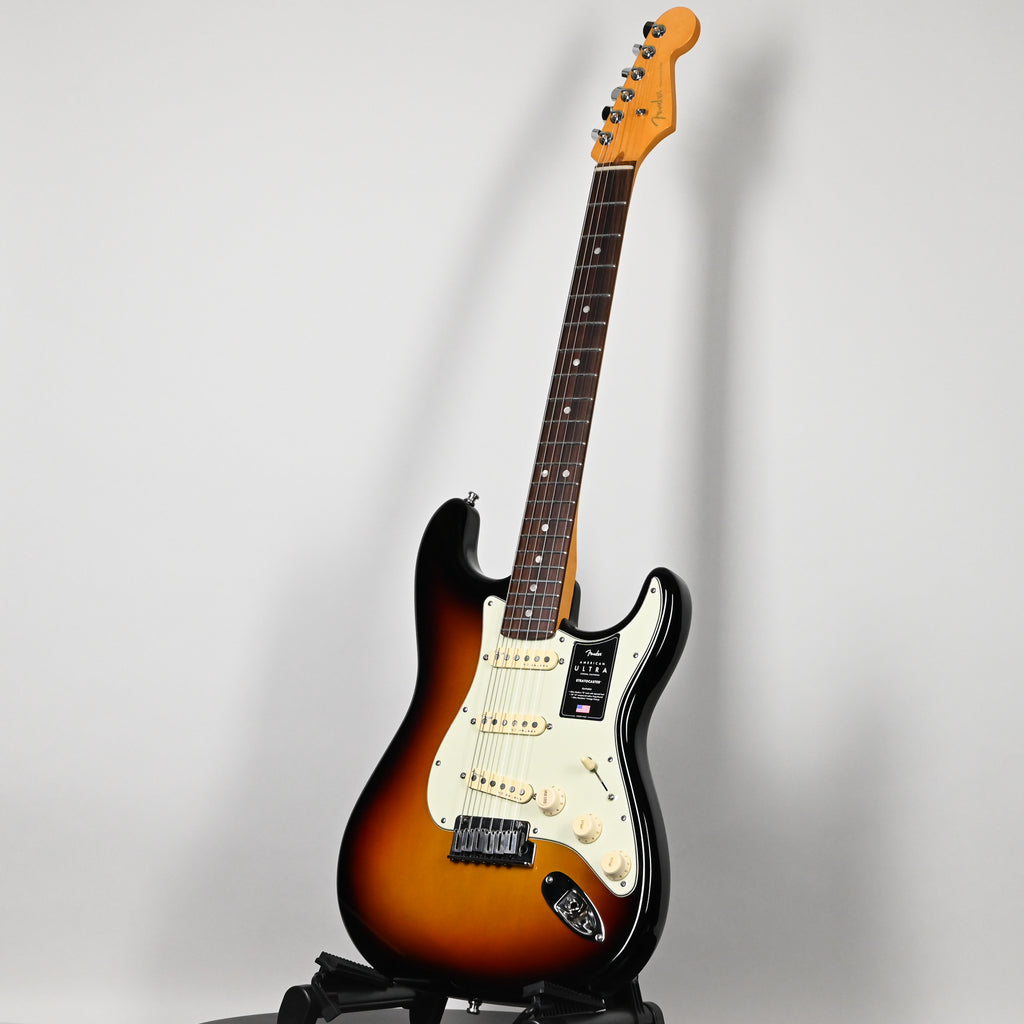 Fender American Ultra Stratocaster- Ultraburst 2022 (US22082425)