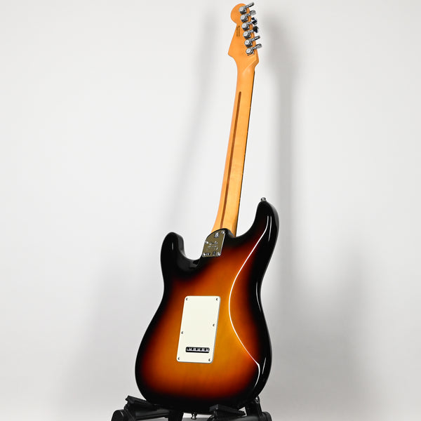 Fender American Ultra Stratocaster- Ultraburst 2022 (US22082425)