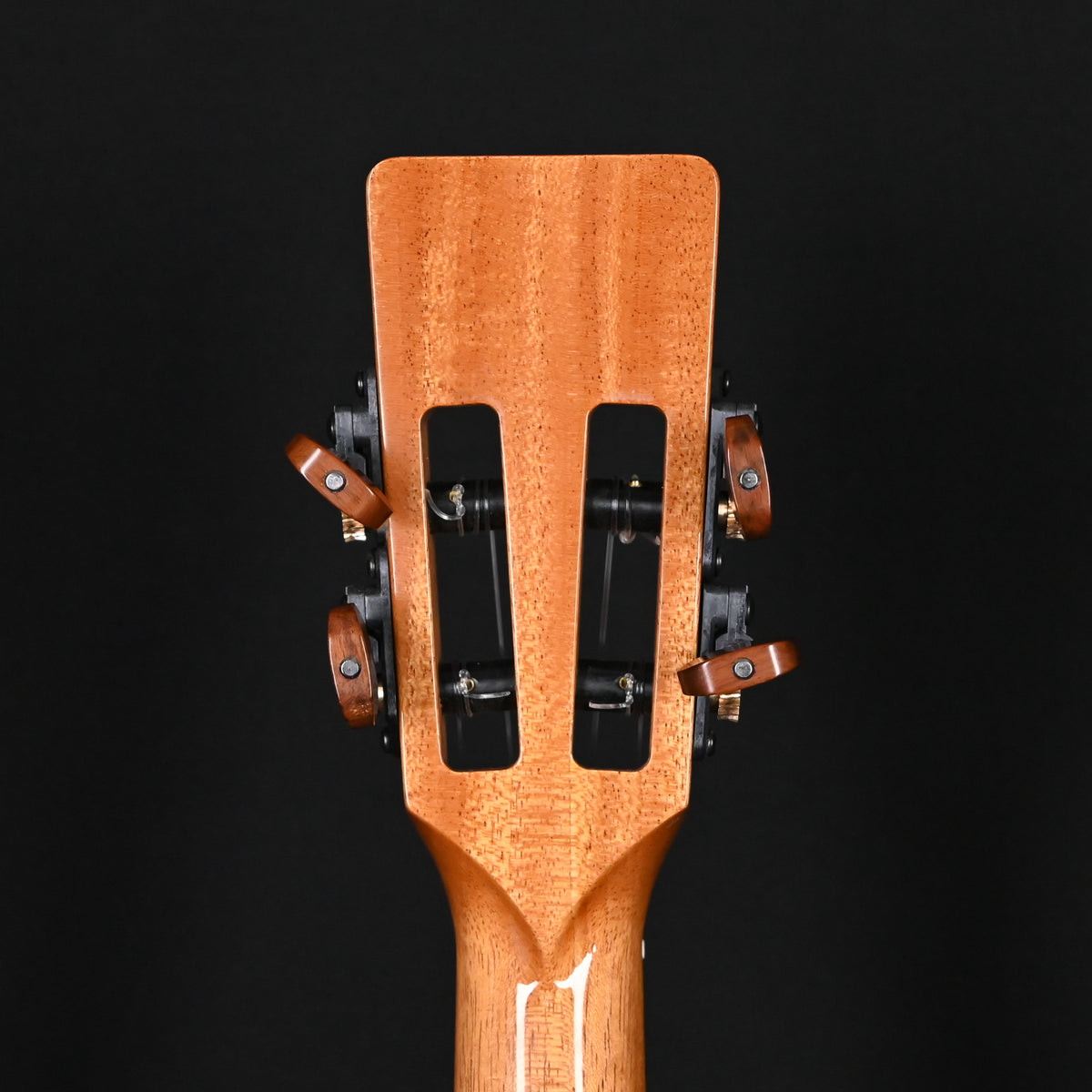Kamaka Ukulele Tenor 4-String Jake Shimabukuro “Blue” (260340)