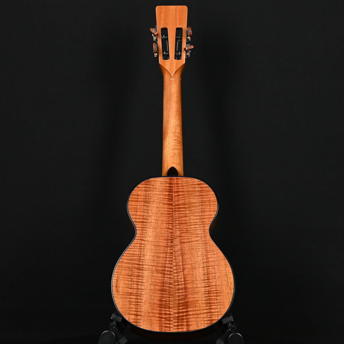 Kamaka Ukulele Tenor 4-String Jake Shimabukuro “Blue” (260340)
