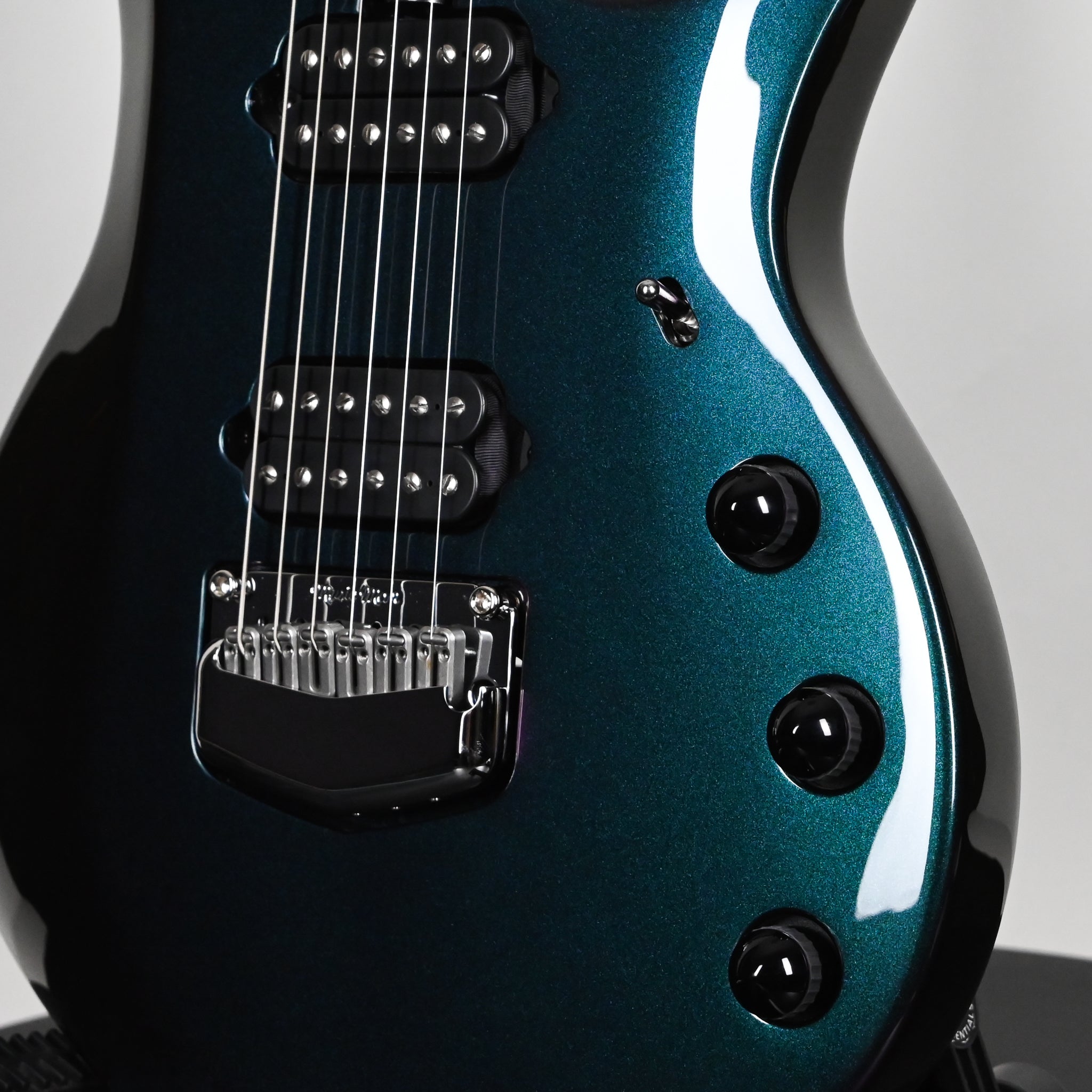 Ernie Ball Music Man John Petrucci Majesty 6-String Premium Select- Mystic Dream 2026 (M021663)