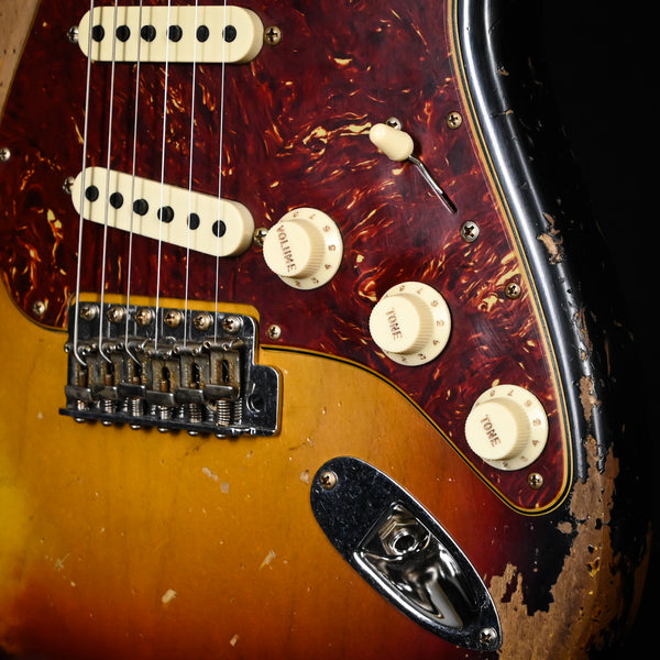Fender Custom Shop Limited Edition Roasted '61 Stratocaster Super Heavy Relic- Aged 3 Color Sunburst 2025 (CZ580660)