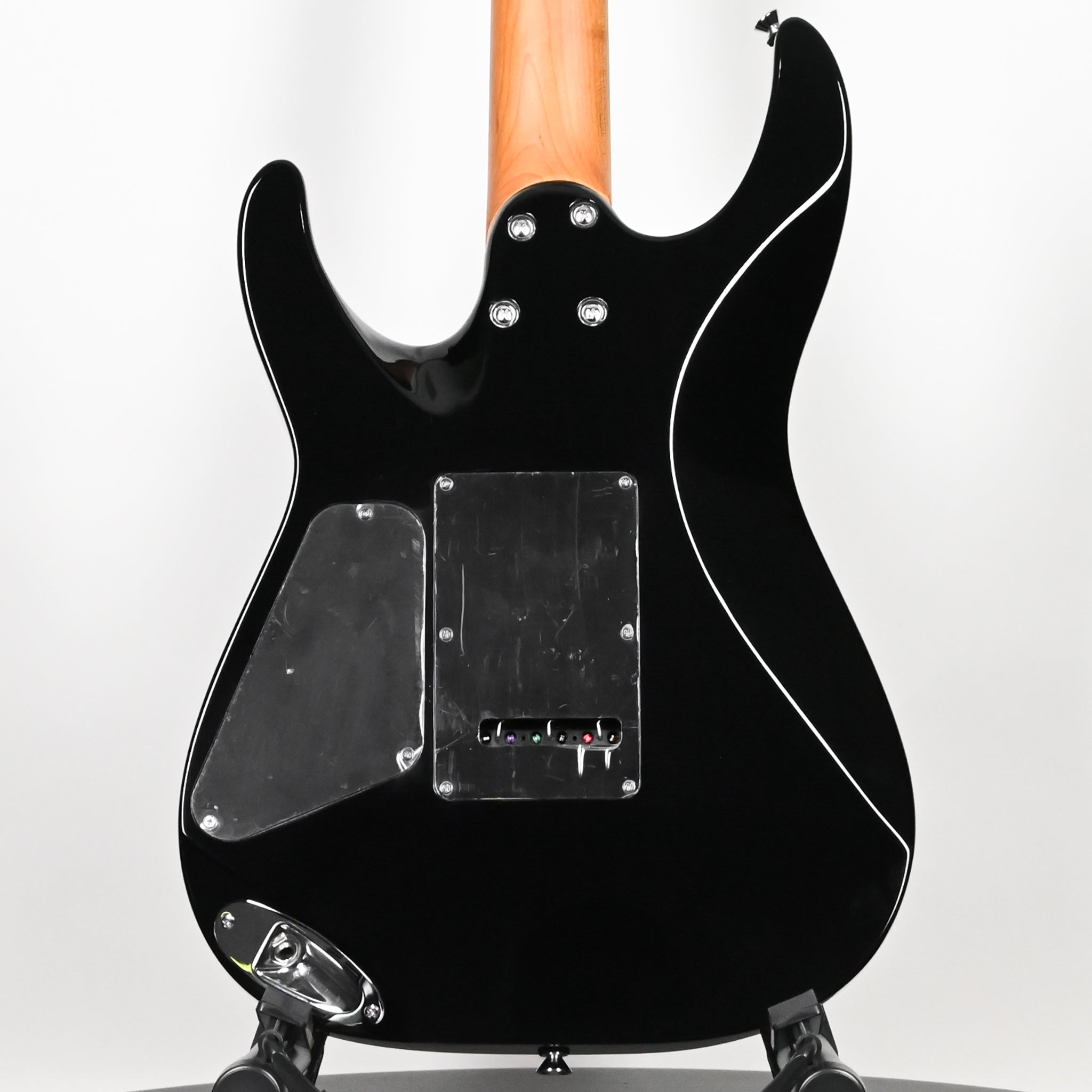 Charvel Pro-Mod Plus Dinky DK24 HSS 2PT QM- Amber Tiger Eye 2026 (ISC2600277)