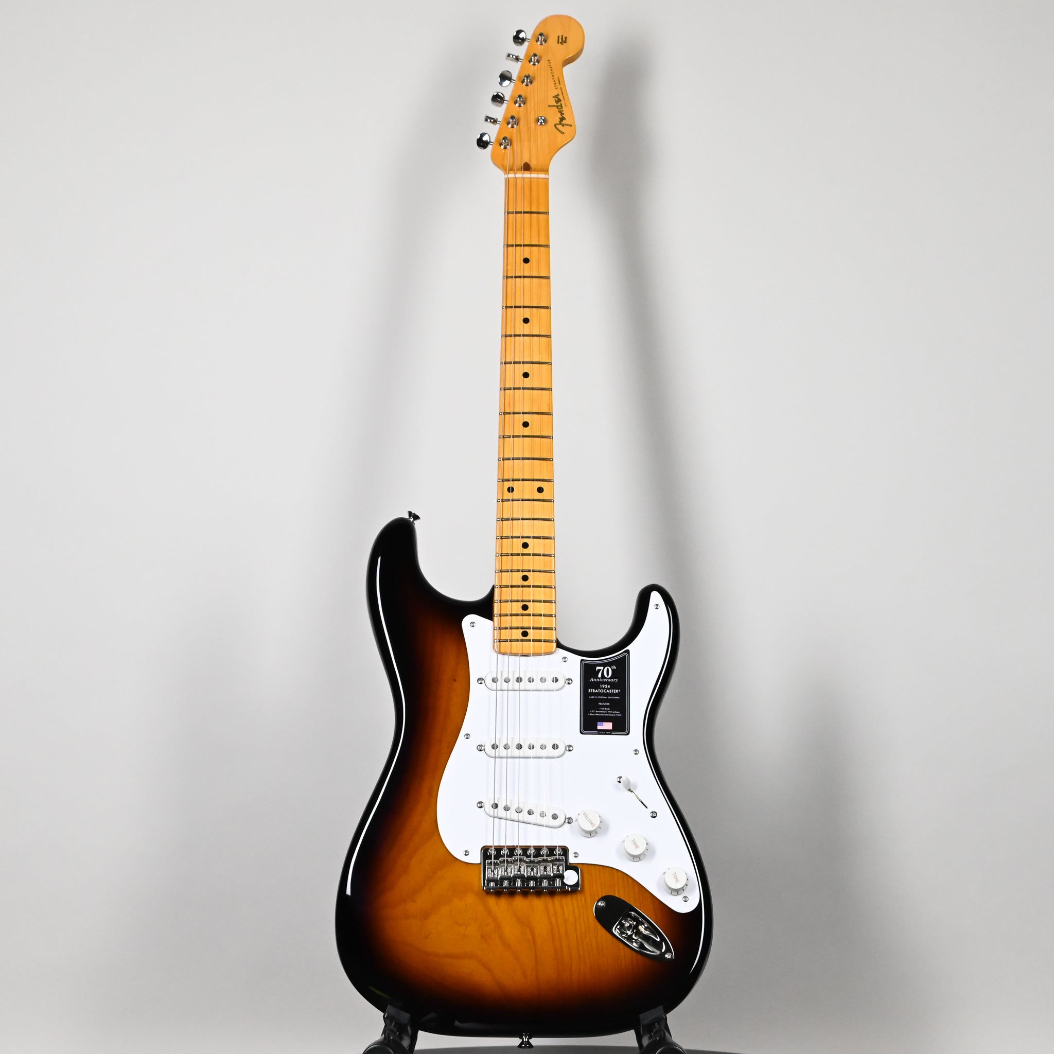Fender 70th Anniversary American Vintage II 1954 Stratocaster- 2 Color Sunburst 2024 (V703802)