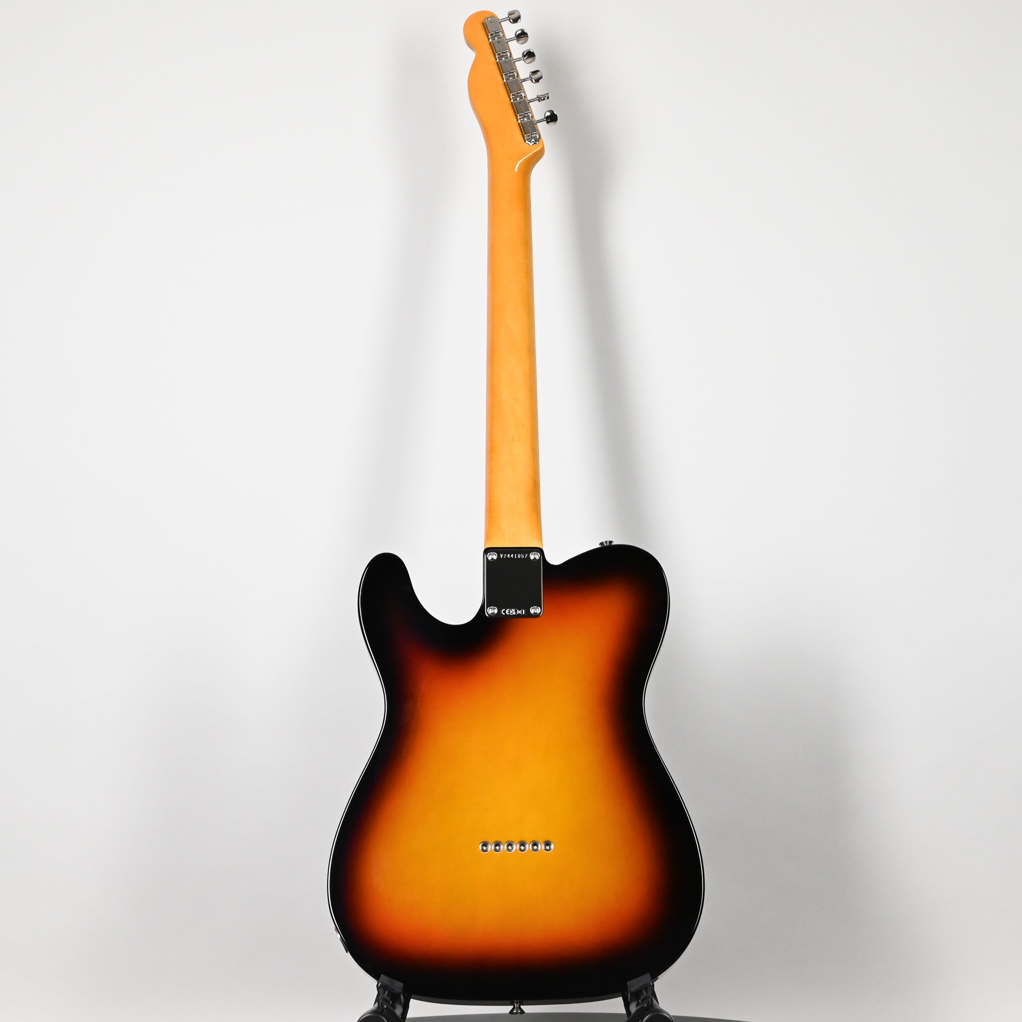 Fender American Vintage II '63 Telecaster- 3 Color Sunburst 2024 (V2441057)