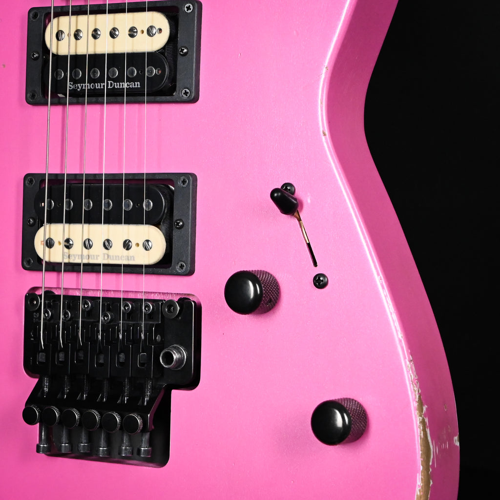 Jackson Custom Shop USA Special Edition Dk24-FR Dinky Floyd Rose w/ JP-1500 Boost Nitro Relic Club- Platinum Pink 2026 (XN20702)