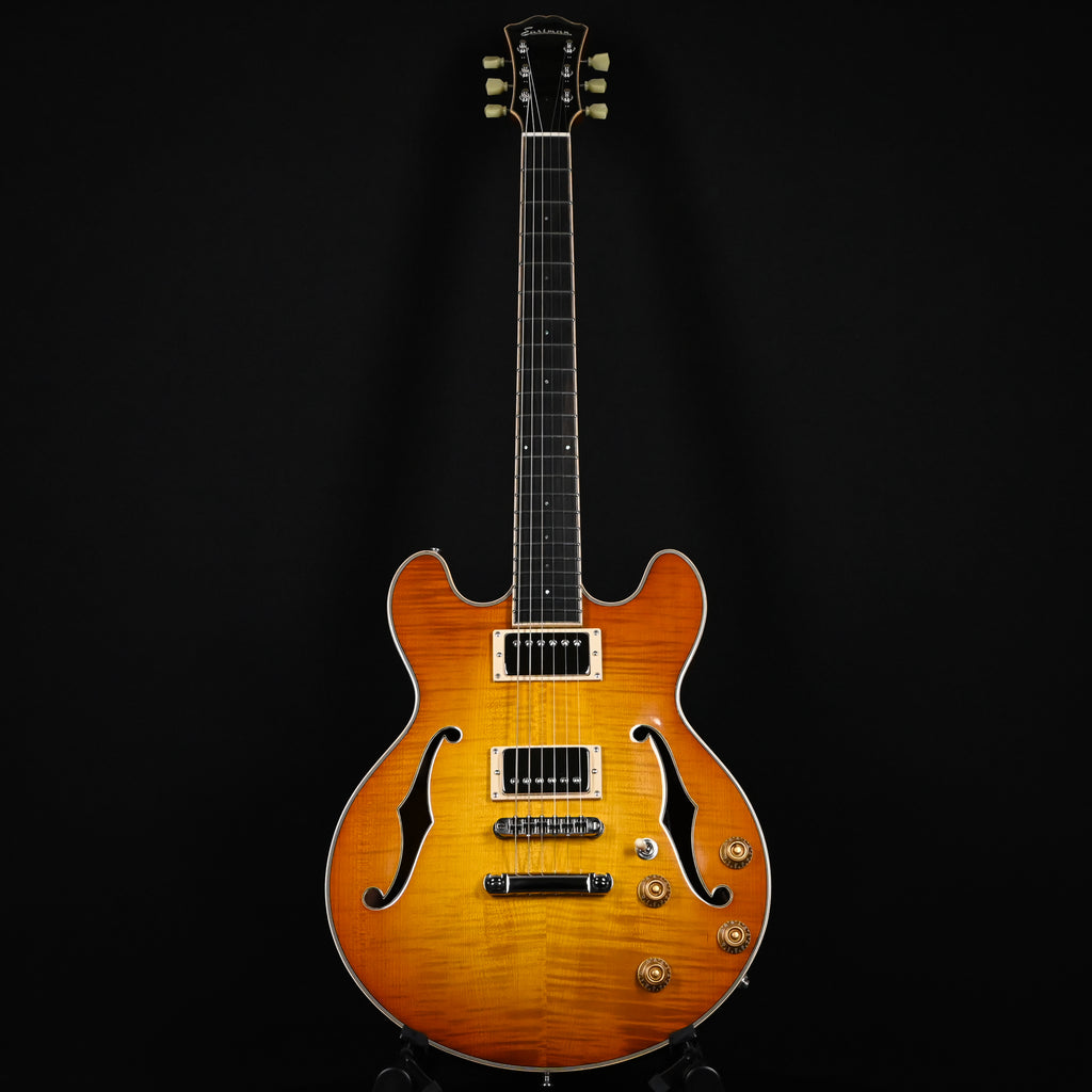 Eastman T184MX Semi-Hollowbody Electric Guitar- Goldburst 2026 (P2500579)