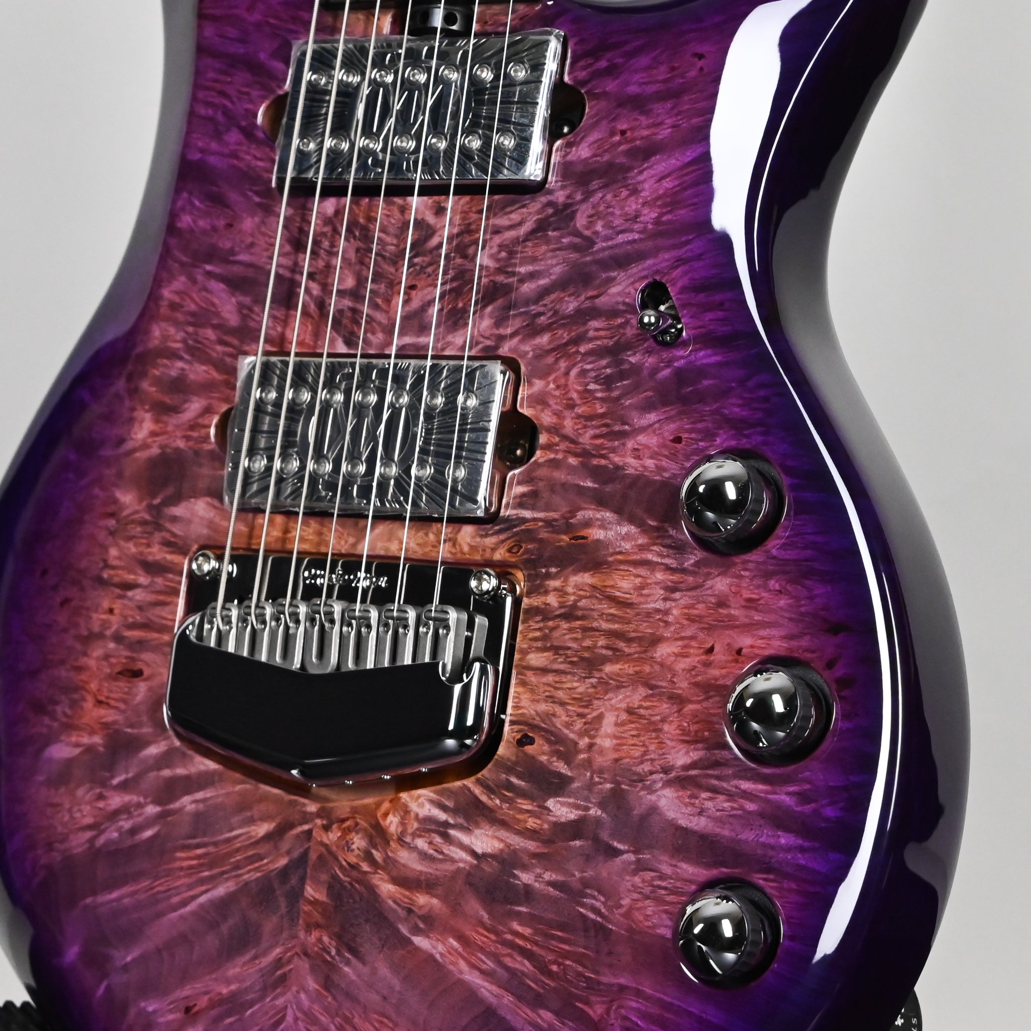Ernie Ball Music Man BFR John Petrucci Majesty 7-String (No.29 of 50)- Wolf's Bane 2026 (M021949)