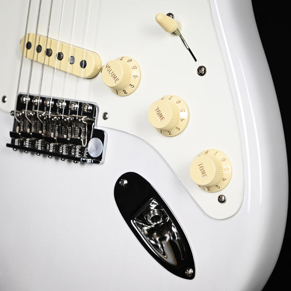 Fender Eric Johnson Stratocaster w/ Maple Fingerboard- White Blonde (EJ24256)