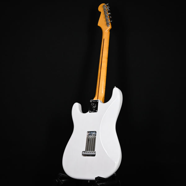 Fender Eric Johnson Stratocaster w/ Maple Fingerboard- White Blonde (EJ24256)