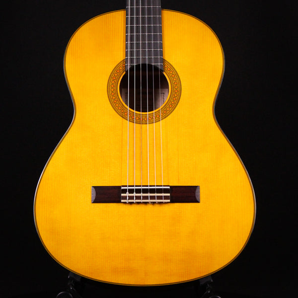 Yamaha CG102 Classical Guitar Spruce Top Natural (IIP157194)