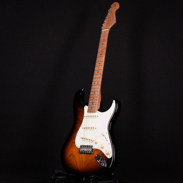 Fender Limited Edition American Professional II Stratocaster Ash Roasted Maple Custom Shop Pickups 2023 (US23077330)