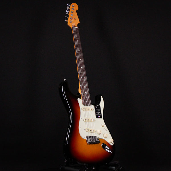 Fender American Ultra Stratocaster SSS Ultraburst Rosewood Fingerboard (US22078439)