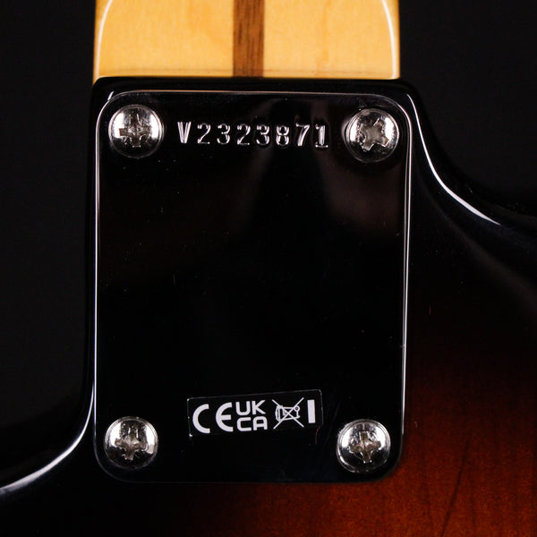 Fender American Vintage II 1957 / 57 Stratocaster Maple Fingerboard 2 Color Sunburst 2023 (V2323871)