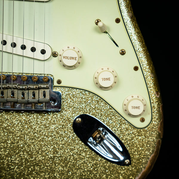 Fender Custom Shop 62 Stratocaster Relic Gold Sparkle Rosewood Fingerboard (R118679)