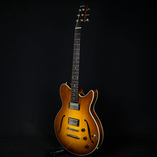 Eastman Romeo Thinline Semi-Hollowbody Ebony Fingerboard Goldburst (P2200898)