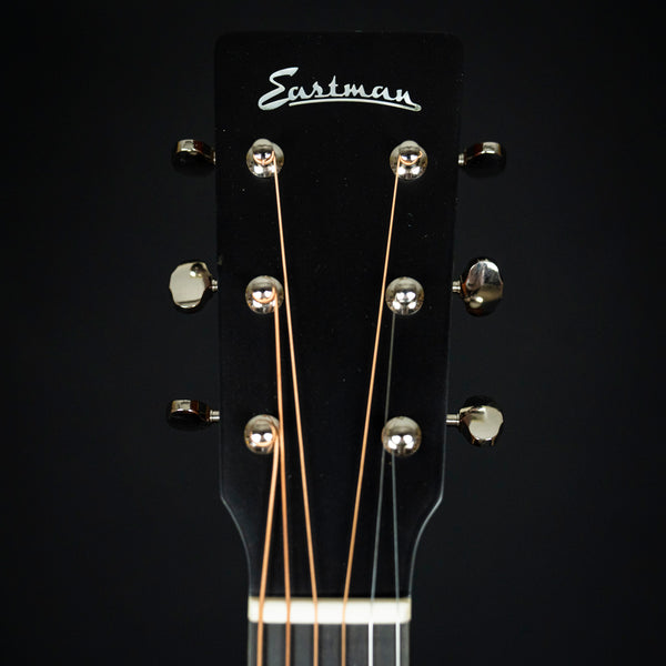 Eastman E2OM Orchestra Acoustic Guitar Natural Cedar Top (2210339)
