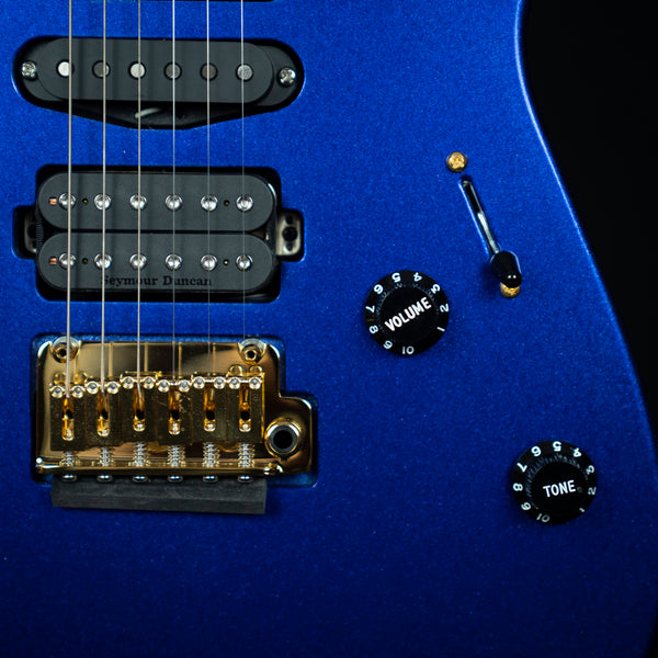 Charvel Pro-Mod DK24 HSH Mystic Blue Caramelized Maple Fingerboard (MC22003739)