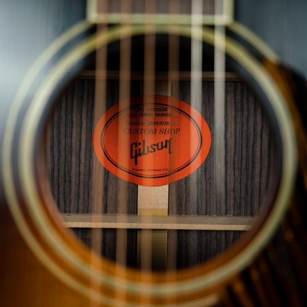* IN STOCK* Gibson Acoustic 1942 Banner Southern Jumbo Acoustic Guitar Vintage Sunburst VOS(21842038)