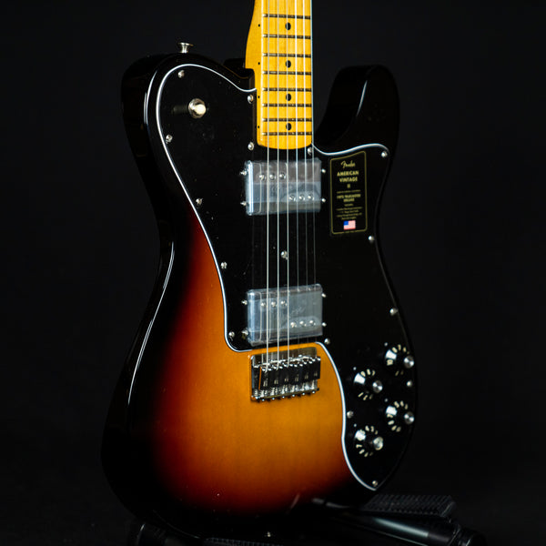 Fender American Vintage II Telecaster Deluxe 3-Color Sunburst Maple Fingerboard (V12537)