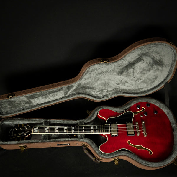 Eastman T59/v Thinline Archtop Semi-Hollowbody Ebony Fingerboard Transparent Red (P2200392)