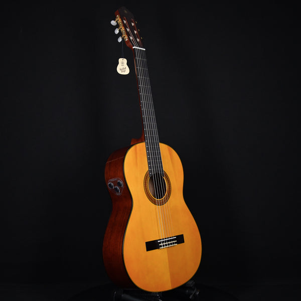 Yamaha CG-TA Transacoustic Nylong Guitar Natural (II0180143)