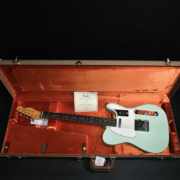 Fender American Vintage II 1963 Telecaster Rosewood Fingerboard Seafoam Green (V2203492)