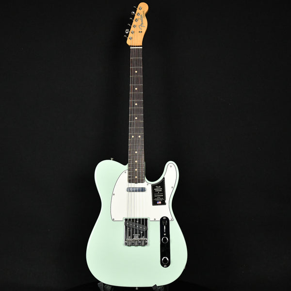 Fender American Vintage II 1963 Telecaster Rosewood Fingerboard Seafoam Green (V2203492)
