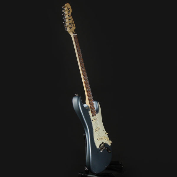 Fender Deluxe Roadhouse Stratocaster Pau Ferro Fingerboard Mystic Ice Blue (MX21128185)