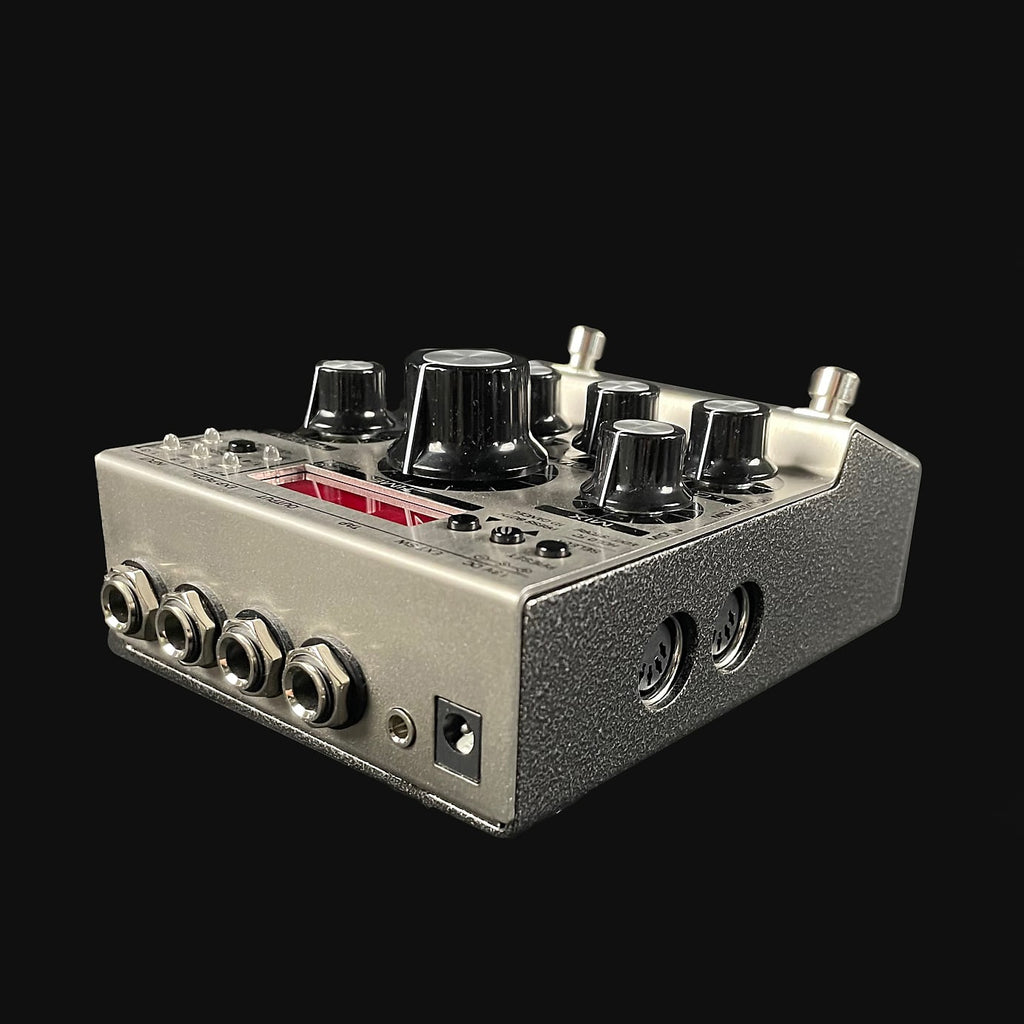 Suhr Discovery Analog Delay Effects Pedal **In Stock**