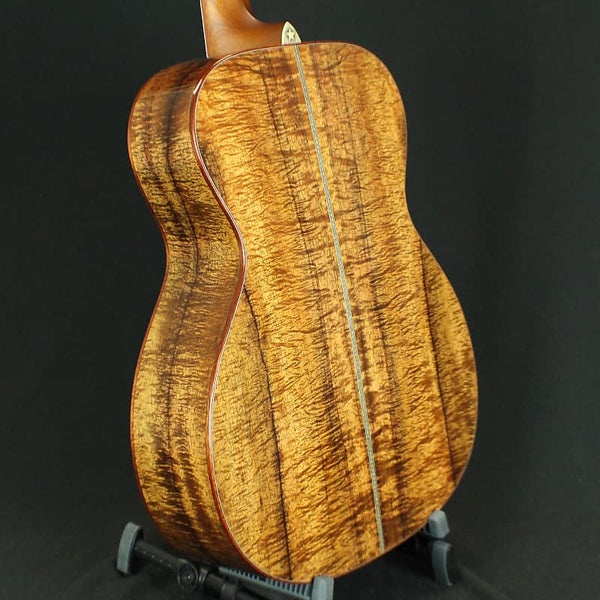 Santa Cruz OM Eagle/Koa Adirondack Spruce Top Acoustic Guitar